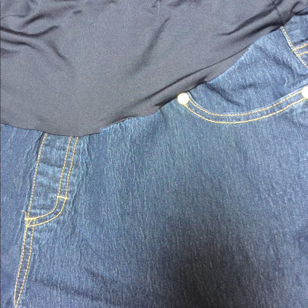 Maternity pants - Picture 7 of 7
